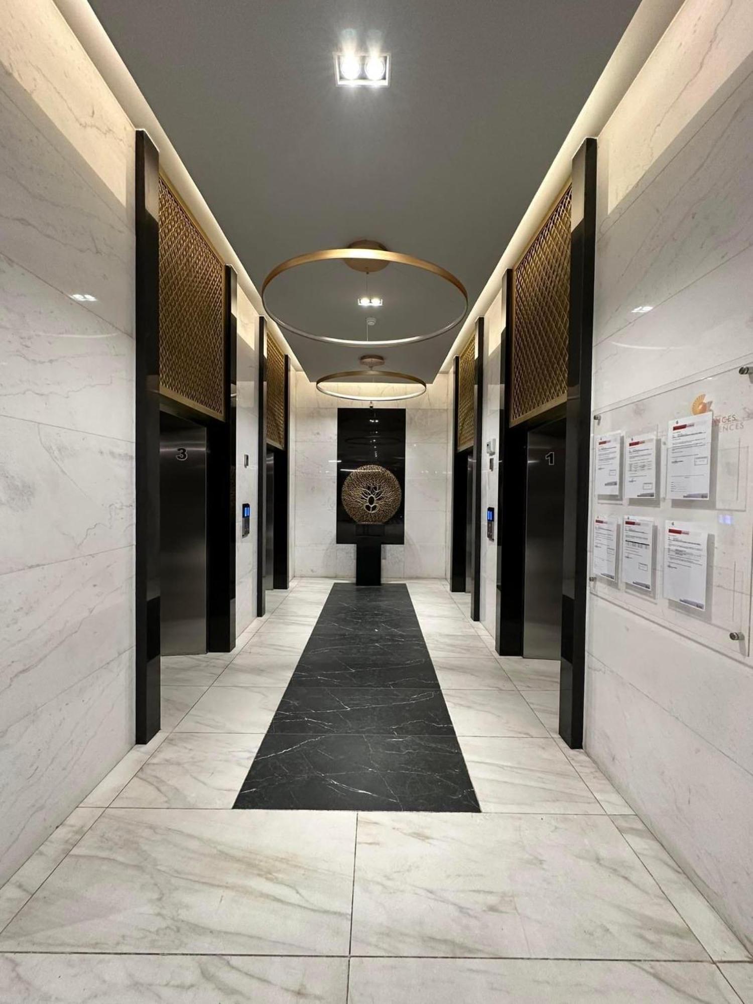 Arlowes At 20F Grand Residences סבו מראה חיצוני תמונה