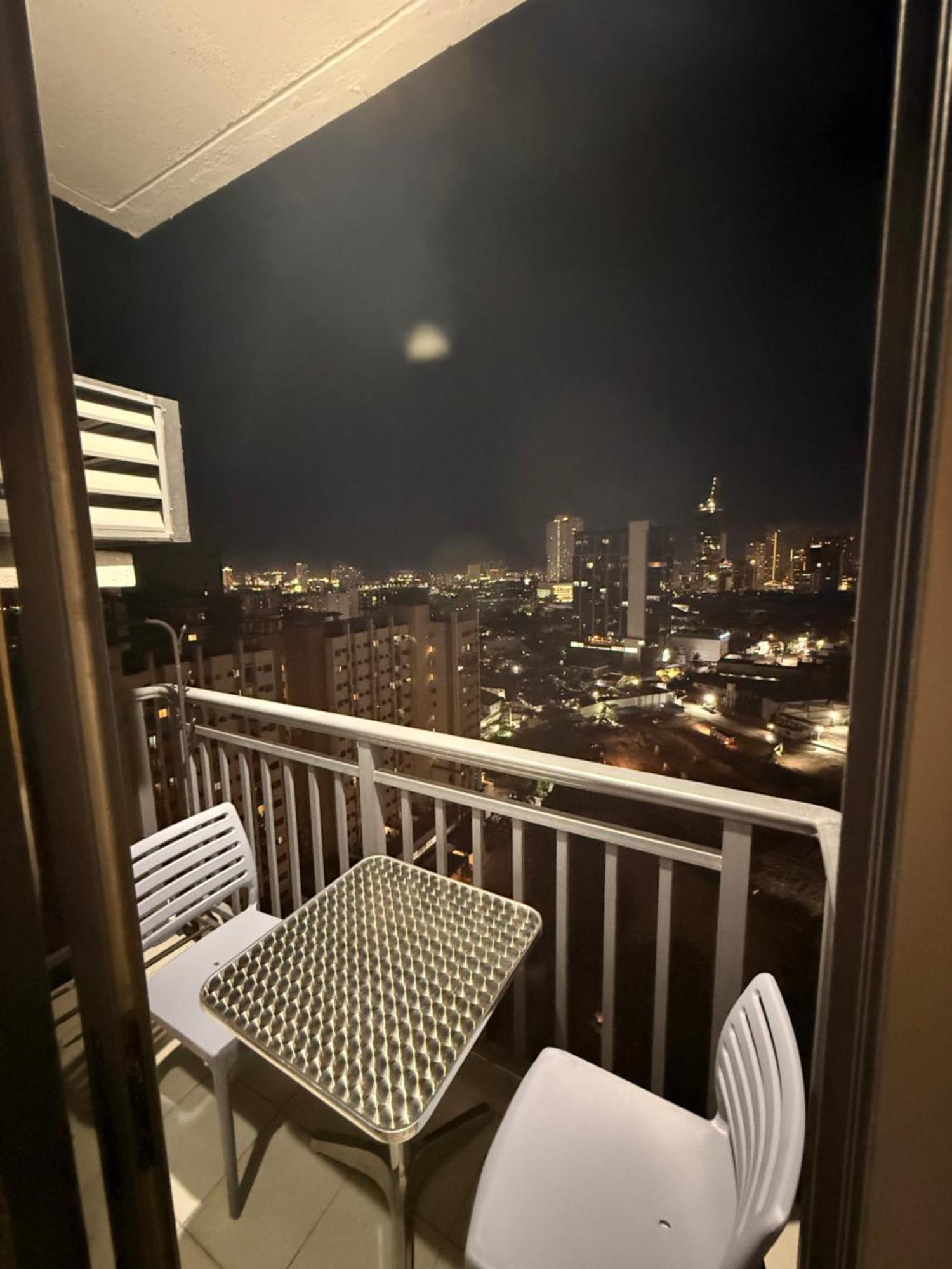 Arlowes At 20F Grand Residences סבו מראה חיצוני תמונה